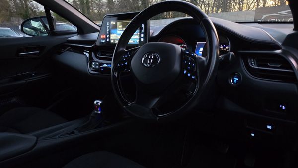 🔥2019 Toyota C-HR 1.8 Hybrid Luna Auto 342675616