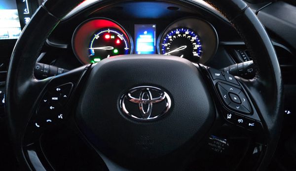 🔥2019 Toyota C-HR 1.8 Hybrid Luna Auto 342675617