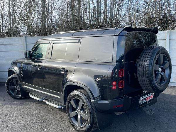 2021 Land Rover Defender 110 3 Seat Commercial 342716988
