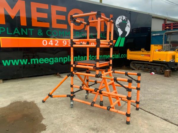 INSULATED GRP PODIUM ACCESS PLATFORM....712. 342759435