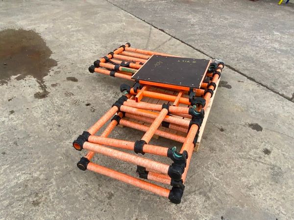 INSULATED GRP PODIUM ACCESS PLATFORM....712. 342759436