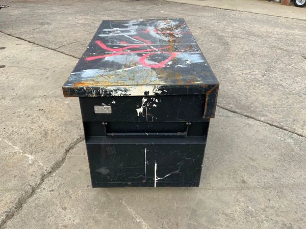 VAN VAULT SECURE TOOL STORAGE BOX..1245. 342768250