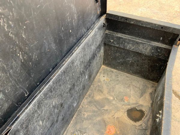 VAN VAULT SECURE TOOL STORAGE BOX..1245. 342768253