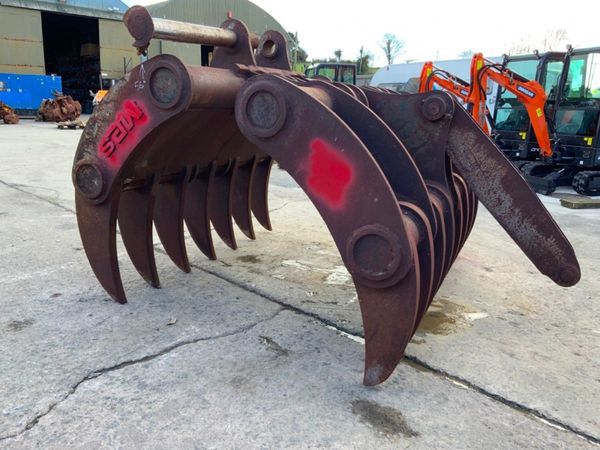 MANUAL GRAPPLE. LAND RAKE....100mm PINS...6223 342945801