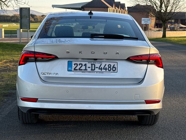 Skoda Octavia 2022 AMB 2.0 TDI 342988054