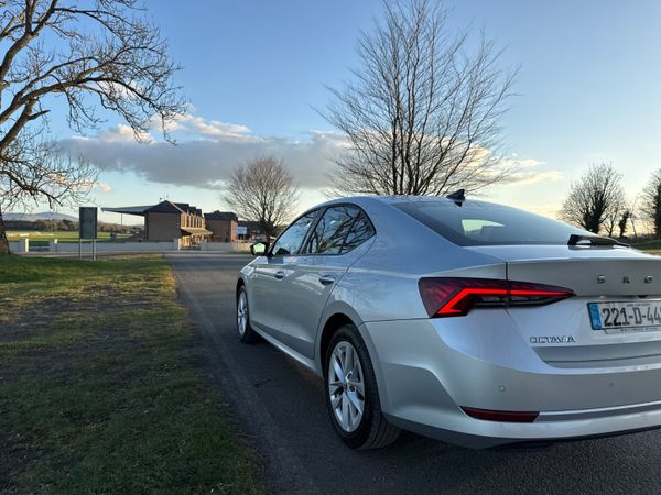 Skoda Octavia 2022 AMB 2.0 TDI 342988251