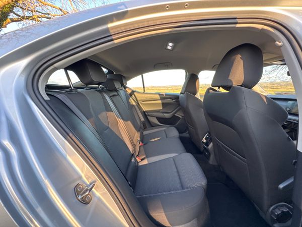 Skoda Octavia 2022 AMB 2.0 TDI 342988344
