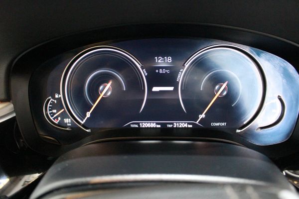 BMW 530E  , Only 120km - 1 Year Warranty 343345747