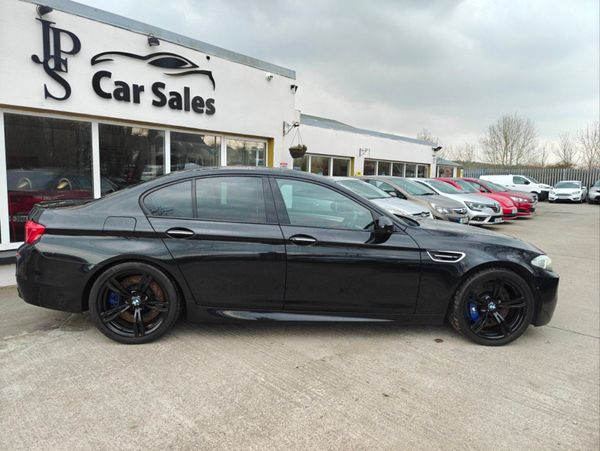 BMW M5 M5 4.4 Twin Turbo V8 343787594