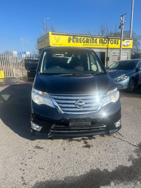 Nissan serena auto hybrid low millage 8 seater 343794269