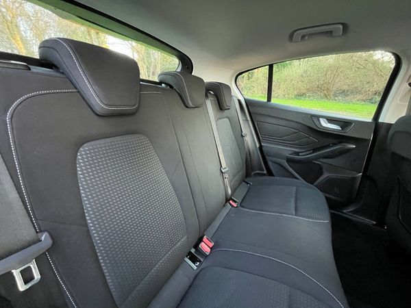 2019 Ford Focus ***NCT 02/27*** 343831105
