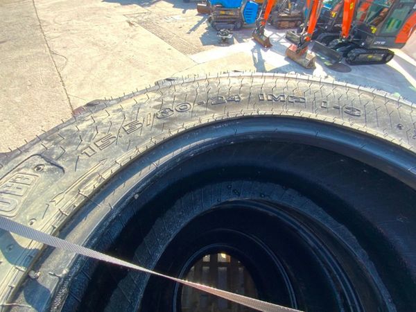 15.5/80/24 JCB TELEPORTER TYRES.........1255. 343955671
