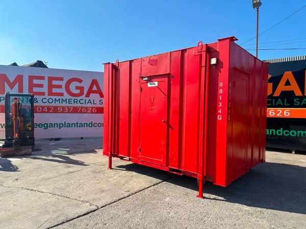 12 x 9 TOILET BLOCK UNIT.........818P 343965485