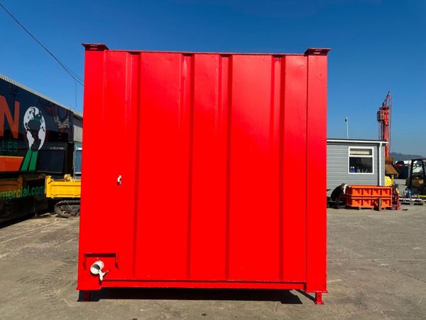 12 x 9 TOILET BLOCK UNIT.........818P 343965481