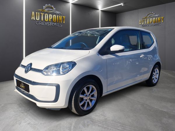 Volkswagen up! 2017 343975469