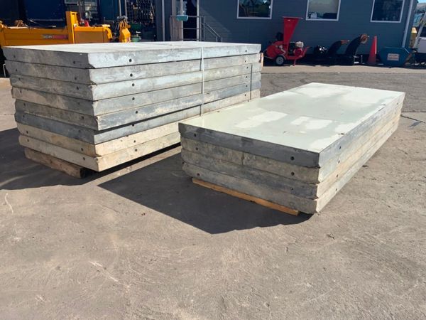 3.0mts x 1.25mts MEVA SHUTTERING PANS .......6552. 354158799