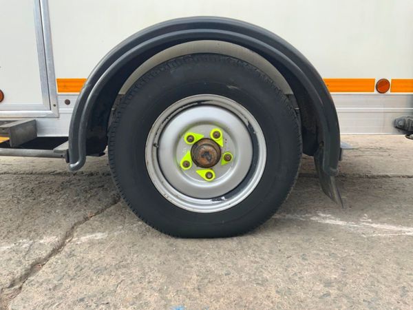 SINGLE AXLE OIL EXTRACTION / TRANSFER PUMP ....12 354160027