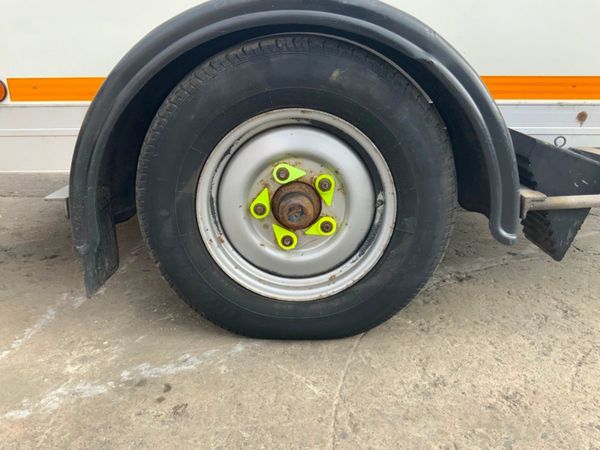SINGLE AXLE OIL EXTRACTION / TRANSFER PUMP ....12 354160034