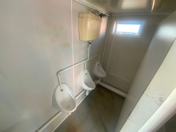 16ft x 9ft ANTI VANDAL TOILET CONTAINER...2434V 354163785