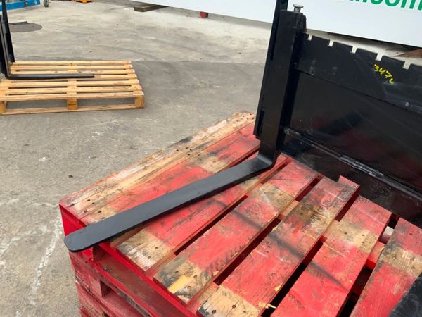 MINI LOADER FORK CARRIAGE ATTACHMENT....347w. 354183147