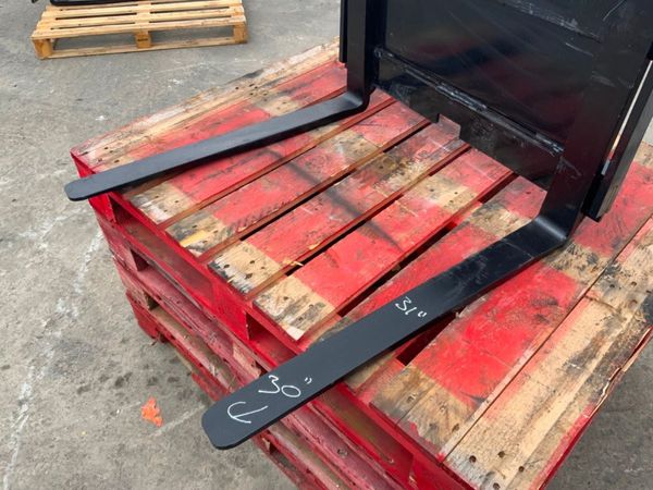 MINI LOADER FORK CARRIAGE ATTACHMENT....347w. 354183150