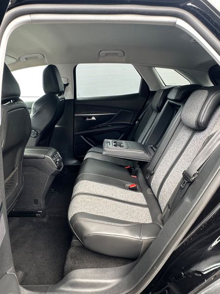 Peugeot 3008 Allure HDi 354311640