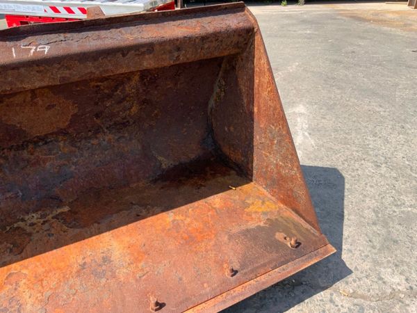 JCB 88" TELEPORTER LOADER BUCKET........179w. 354363279