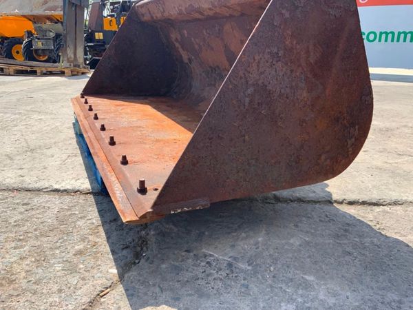 JCB 88" TELEPORTER LOADER BUCKET........179w. 354363281