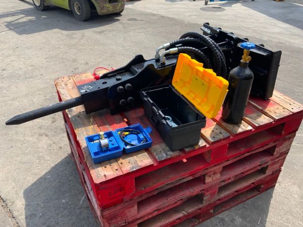 UNUSED MINI SKID STEER BREAKER / HAMMER...318w. 354363424