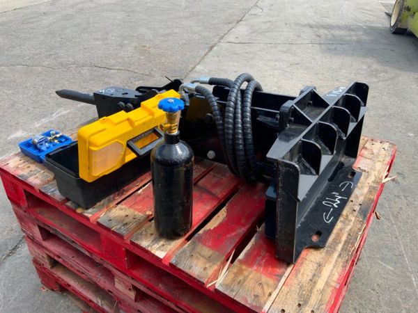 UNUSED MINI SKID STEER BREAKER / HAMMER...318w. 354363422