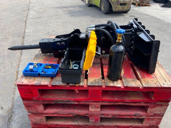 UNUSED MINI SKID STEER BREAKER / HAMMER...318w. 354363423