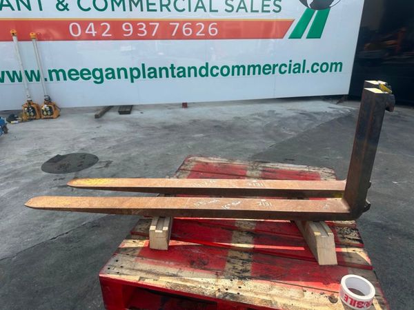 FORKLIFT FORKS ....4.7 FT ....55 INCH ....16" BAR 354375096