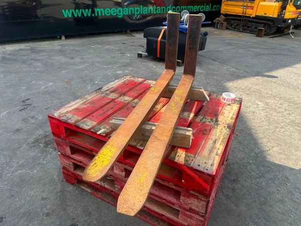 FORKLIFT FORKS ....4.7 FT ....55 INCH ....16" BAR 354375101