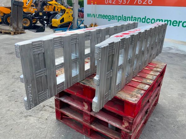 20t   ALUMINIUM TRAILER LOADING RAMPS.......5025. 354371282