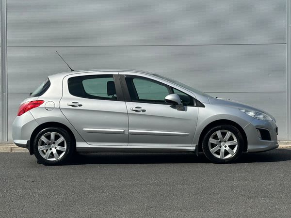 Peugeot 308 2013 1.6 HDI *Mint 354381569