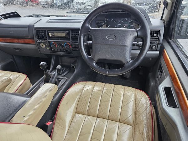 LANDROVER RANGE ROVER // GALVANISED CHASSIS 354407050