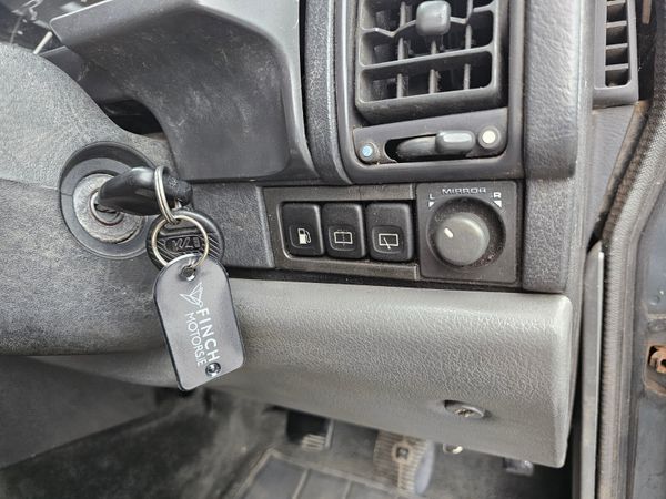 LANDROVER RANGE ROVER // GALVANISED CHASSIS 354407078