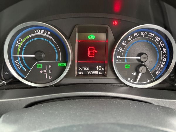2015 Toyota Auris Hybrid 354438245