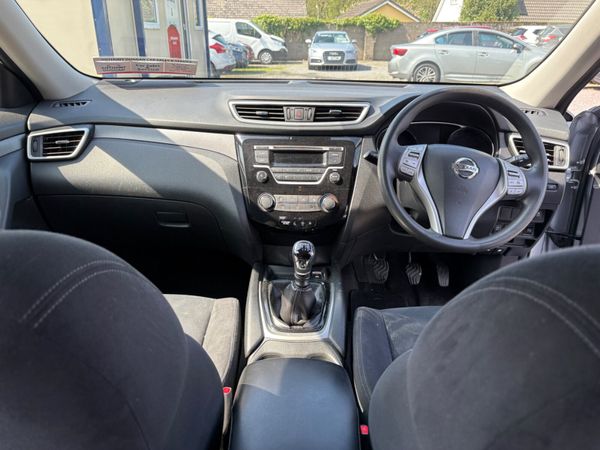162 Nissan X-Trail 354438944