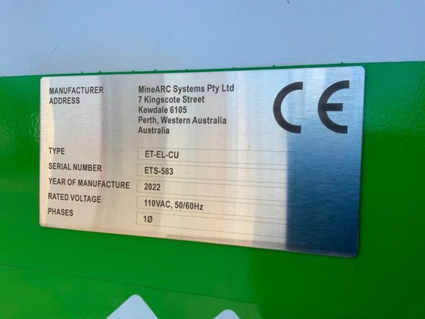 MINEARC   SELF CONTAINED PORTABLE TOILET. 354536025