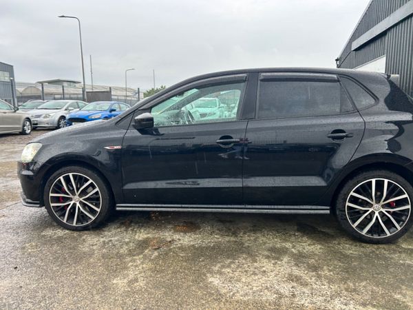 2016 Volkswagen Polo GTI 354570437
