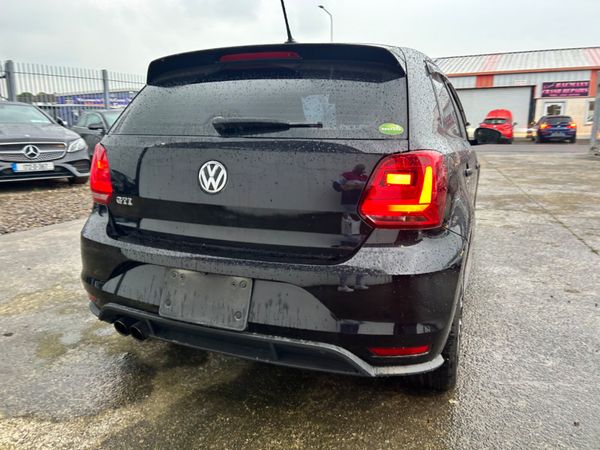 2016 Volkswagen Polo GTI 354570456
