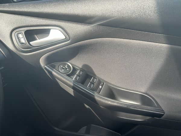 2016 Ford Focus Titanium 1.5 TDCI - Sat Nav 354644161