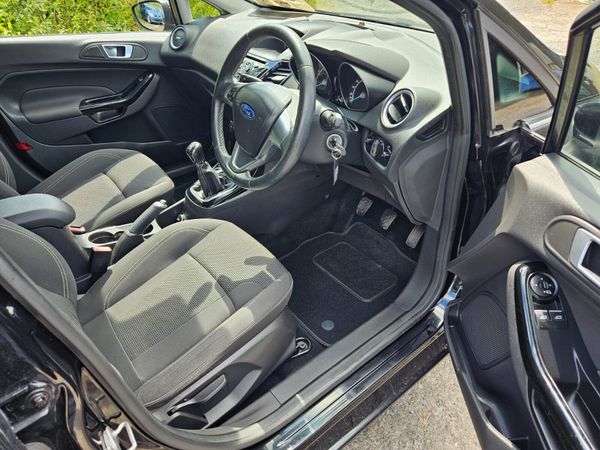 Ford Fiesta 2016 Titainium 1.2 cc 354643734