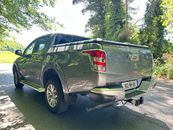 182 Mitsubishi L200 Massive Spec Automatic 354656716