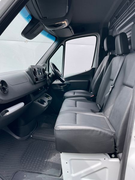 Sprinter 519 Derated Auto ExLWB ExHigh Roof Auto 354657820