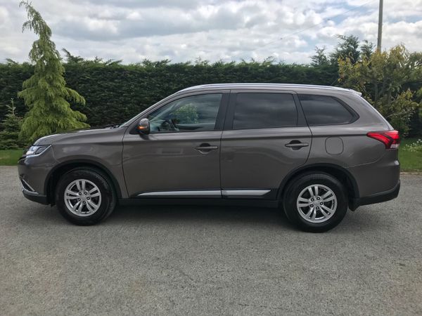 161 Mitsubishi Outlander 2.3 DI-D 6 Speed... 354658599