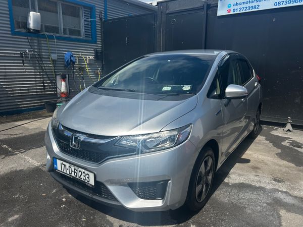 2017 HONDA FIT PETROL HYBRID 354653140