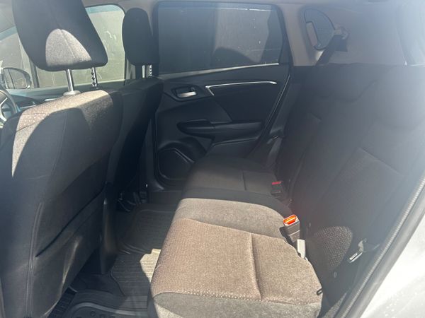2017 HONDA FIT PETROL HYBRID 354653141