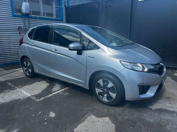 2017 HONDA FIT PETROL HYBRID 354653151